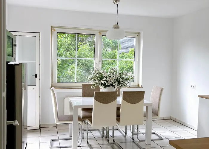 House 게스트하우스 노이스